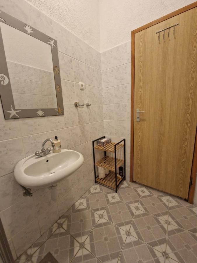 Sacher Apartament Igrane Zewnętrze zdjęcie